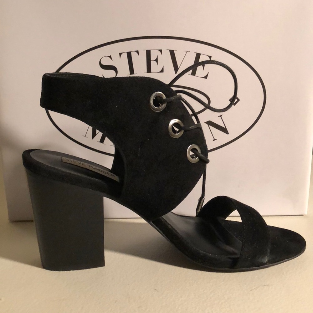 Steve Madden Black Suede Elgin Size 8